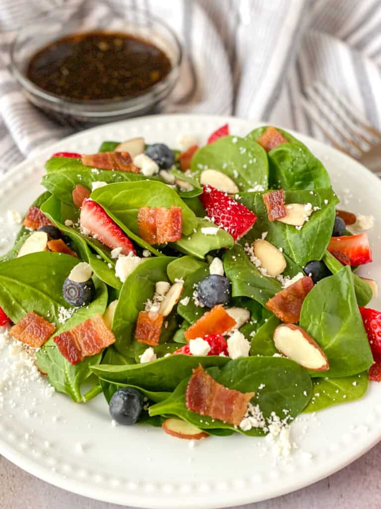 close up image of the salad
