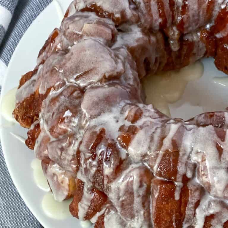 easy cinnamon roll monkey bread close up on a plate